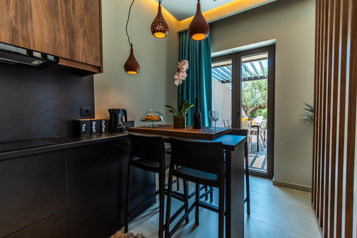 Nestor Luxury Villas Romanos  Bilik gambar